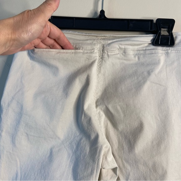 Old Navy Girl’s Side Zipper White Capri Pant size 10 - Picture 6 of 7